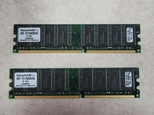 PAIR OF KINGSTON VALUE RAM DESKTOP MEMORY STICKS KVR-PC2100DDR/256 picture