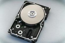 Seagate barracuda 2.1gb hdd, bldg: klgspr st32550w, p/n: 9b0003-021, compaq p/n picture