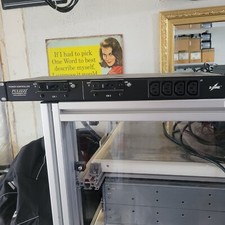 Eaton Basic rack PDU, 1U, L6-30P input, 4.99 kW  picture