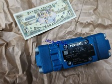 R900441150 NEW REXROTH VALVE  4WH10D4X/ picture