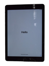 Apple iPad 6th Gen 9.7