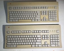 2x Vintage Apple Extended Keyboard II Model M3501 Tested No Cable picture