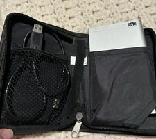 HP Pocket Media Drive Pavilion 320 GB PD 3200z THUB09MOGH Product of Thailand picture
