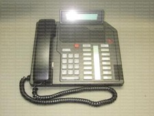 NT9K16AC03  NORTEL NETWORKS BUSINESS TELEPHONE W/ DISPLAY   1026482 picture