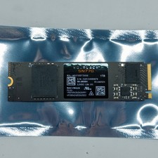 Western Digital WD BLACK SN770 1TB M.2 2280 NVMe PCIe Gen4 x4 SSD LOW HOURS 100% picture