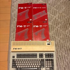 Fujitsu FM-NEW 7 Computer with 4 Manuals System and F-BASIC Guides Set Junk picture