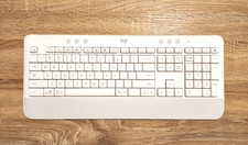 Logitech Signature K650 Comfort Full-Size Wireless Keyboard - Wrist Rest - WHITE picture