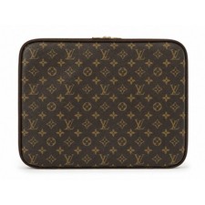 LOUIS VUITTON Monogram 15