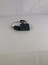 TP-LINK TL-SG105E 5-Port Desktop Switch with power supply picture