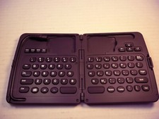 Micro Innovations Mini Folding Keyboard for Palm KB-WP-003 picture