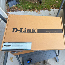 D-Link DES-1210-28P Web Smart 24-Port Fast Ethernet Switch w/ 4 SFP Rack picture