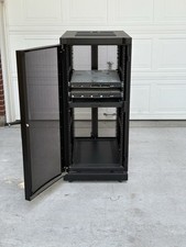 Apc Server Rack picture