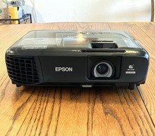 Epson Pro EX9220 3LCD WUXGA Portable Desktop Projector Wireless w/ Accessories picture