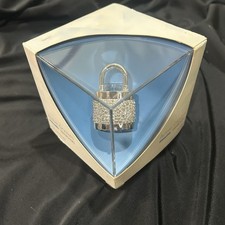 SWAROVSKI PHILIPS ACTIVE CRYSTALS LOCK OUT USB MEMORY KEY 1GB picture