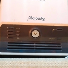 Synology DiskStation 4-Bay NAS Ethernet HDD Support No Drives Status/LAN LEDs picture