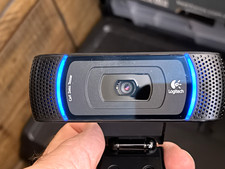 Logitech B910 HD Webcam V-U0021 (860-000289) – 1080p Carl Zeiss Lens, Stereo Mic picture