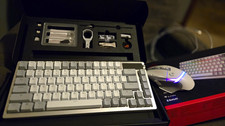 ASUS ROG Azoth Wireless/Bluetooth/2.4GHz Illuminated Aluminum + Logit G-502 + W picture