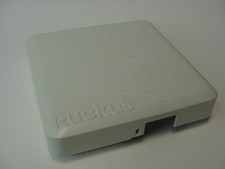 RUCKUS R600 WIRELESS ACCESS POINT  - NO POWER CORD picture