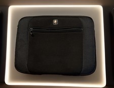 Swiss Gear Wenger Lunar Tablet Carrying Case Black Sleeve Bag 9x11 Inches picture