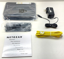 Netgear RangeMax Dual Band Wireless-N Gigabit Router WNDR3700 picture