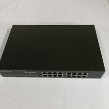 TrendNet TE100-S16R 16 port 10/100 Fast Ethernet Switch picture