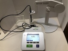 Mettler Toledo SevenCompact S220 pH Meter, InLab Export Pro Probe Stand Tested picture