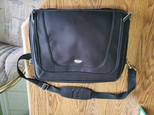 Samsonite Model 605 Thin Laptop 15