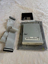 Mitsumi D359M3D 3.5” Internal Floppy Drive 34-Pin Beige + Ribbon Cable Disk picture