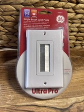 GE Ultra Pro Single Brush Wall Plate Model 87697 White picture