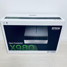 Epson GT-X980 Pro Flatbed Scanner 6400dpi CCD A4 Film Scan USB2.0 Brand New JPN picture