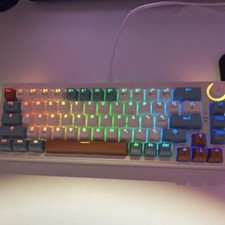 GameStop 68% Wired Mechanical Keyboard QWERTY RGB Illuminated Hot-Swappable picture