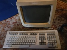 1984 DEC VT220 Computer With Keyboard Vintage Rare Monitor Powers On picture