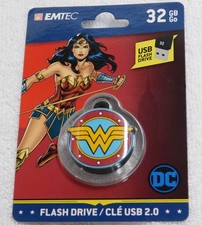 Wonder Woman 32GB Flash Drive Keychain NEW SEALED Emtec DC Comics 32 GB picture