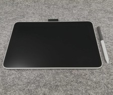 Wacom One 12 DTC121 Creative Pen Display Drawing Tablet Used picture