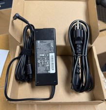 Genuine OEM 90W 19.5V 4.62A HP AC Adapter Charger 709986-003 710413-001 Blue Tip picture