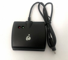 IOGEAR GSR205 USB-C Smart Card Reader Universal Compatibility picture
