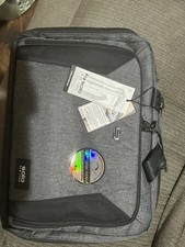 Solo Urban Collection Hybrid Briefcase for 15.6 inch Laptop - Gray and Black picture