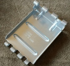 FOXCONN 40K6583 IBM Cable Management Server Arm JOINT BRACKET xSeries xServer picture