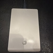 Seagate FreeAgent Go 500GB External Hard Drive - Silver picture