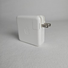 Apple 61W USB-C Power Adapter A1718 MacBook Pro 13
