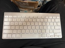 Apple Wireless Magic Keyboard A1314 MC184LL/A Genuine Official OEM Mac Aluminum picture