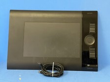 Wacom Intuos PTK-640 Black Intuos4 Medium Pen Tablet picture