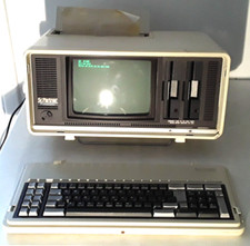 * WORKING 1982 Panasonic Sr. Partner RL-H7000W Portable IBM-PC Compatible System picture