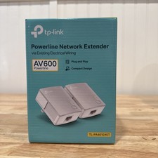 TP-Link TL-PA4010 KIT AV600 Powerline Adapter 2-Pack Ethernet Over Home Wiring picture