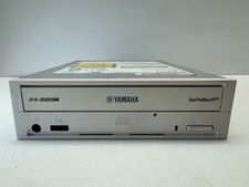 Yamaha CRW3200 24x10x40 Internal CD-RW IDE Drive SafeBurn Vintage 2002 picture