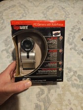 NOS RADIOSHACK 25-298 Gigaware 2.0 Megapixel PC Camera Auto Focus No Drive Disc picture