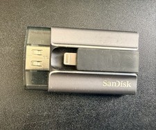 SanDisk iXpand 128GB USB 2.0 With Lightening Connector picture