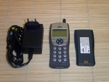 Cisco CP-7920-BUN-ST-K9 Unified Wireless IP Phone  picture