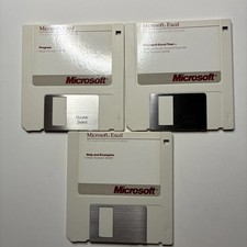 Microsoft Excel 2.2 (1985–1989) – Macintosh – 3.5
