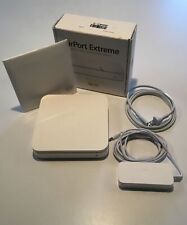 Apple MB053LL/A 3-Port Gigabit Wireless N Router picture